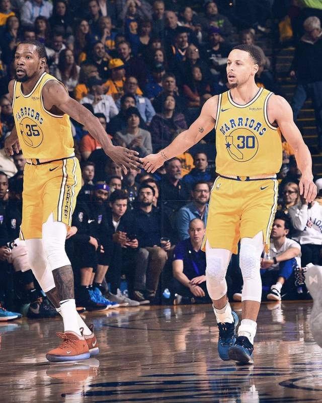 斯与约基奇 斯与约基奇